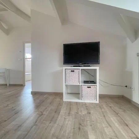 Apartment Mansarda Sul Mare Della Marina Imperia